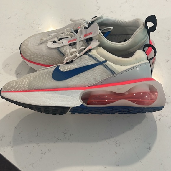 Nike Air Max 2021 "Summit White/Court Blue/Solar Red/Black" Grade School - Picture 1 of 5